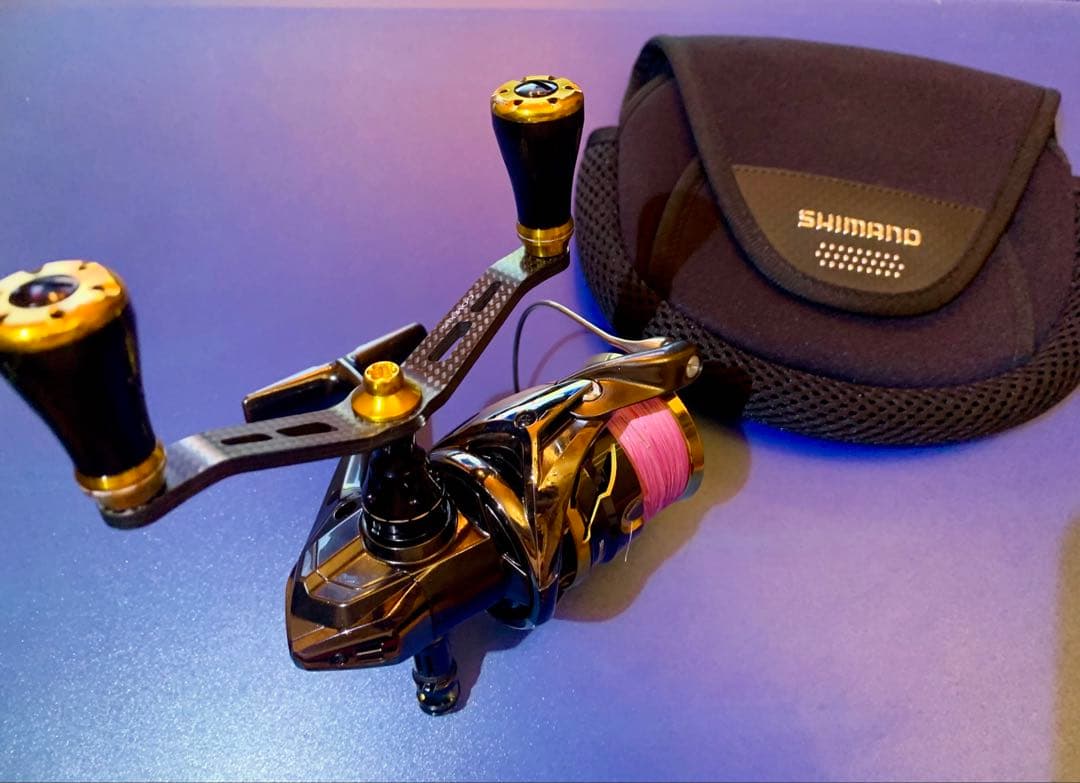 シマノ 20ツインパワー 2500SHG 美品 カスタム おまけ、ケースに2つ