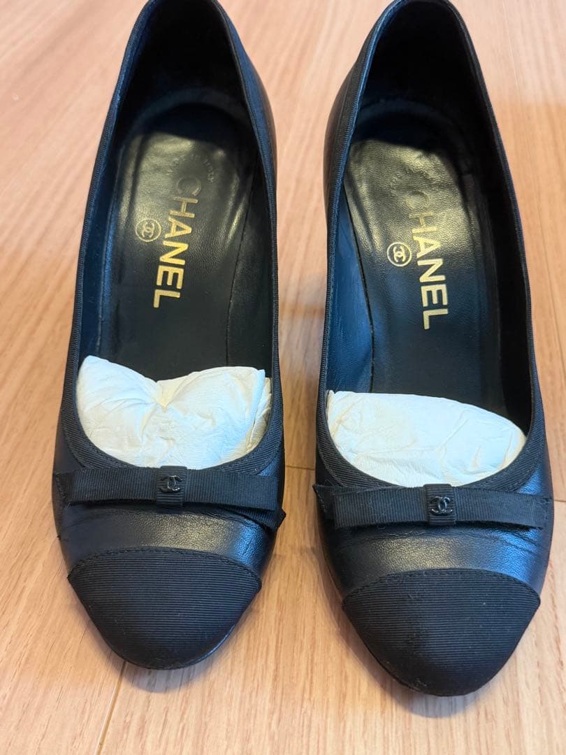 CHANEL ブラックレザー パンプス - メルカリ