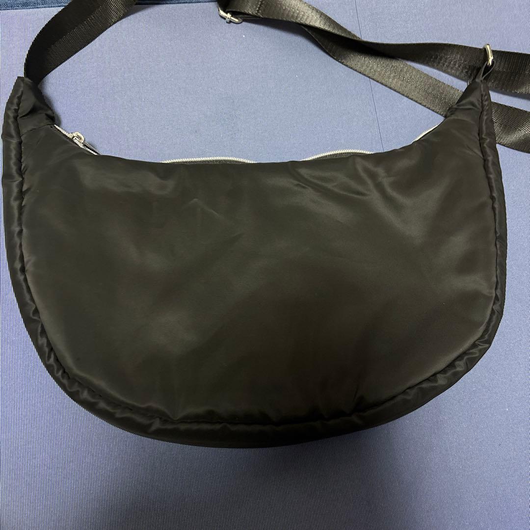 HANA ロゴラウンドバック