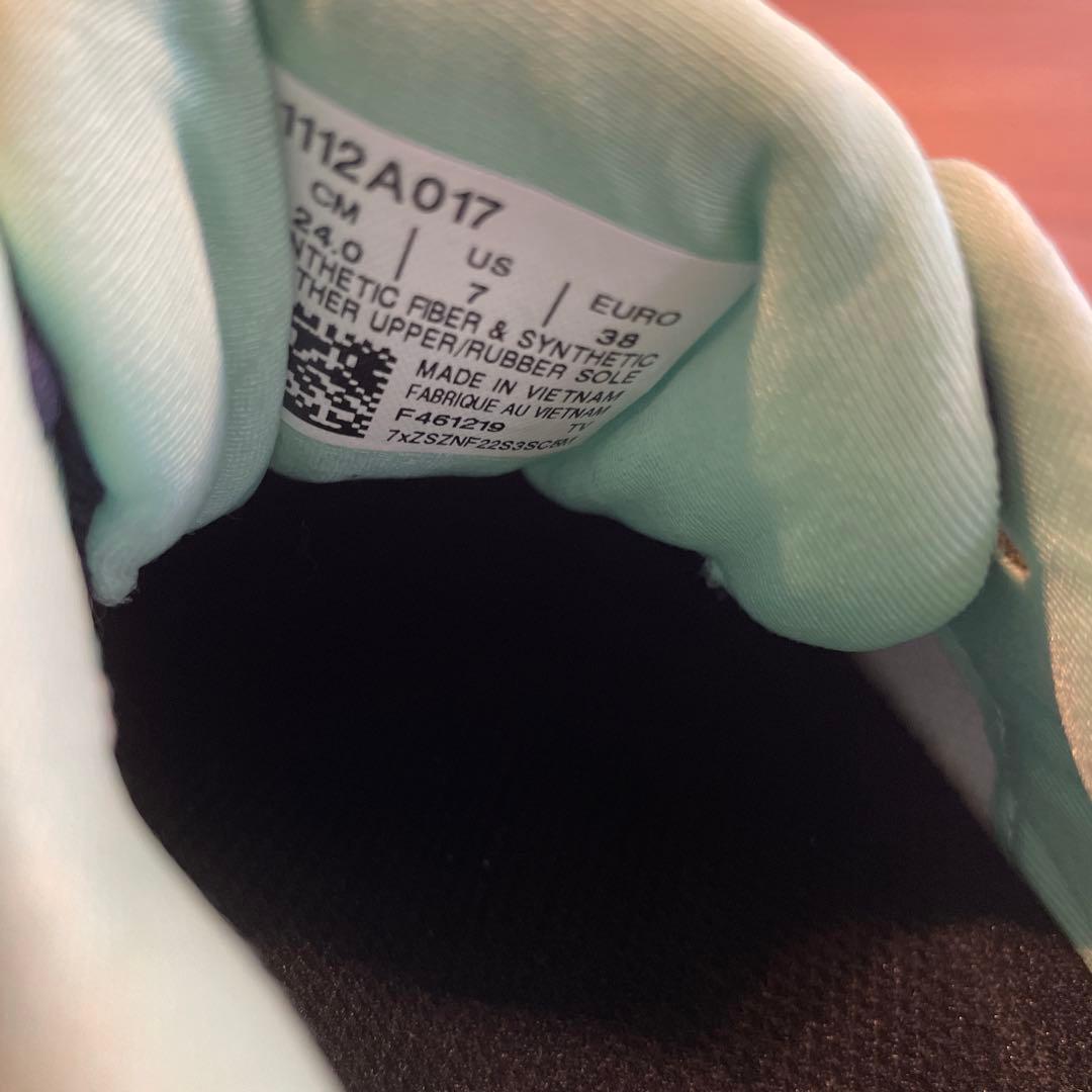 新品未使用 ASICS レディース ゴルフシューズ 24.0cm