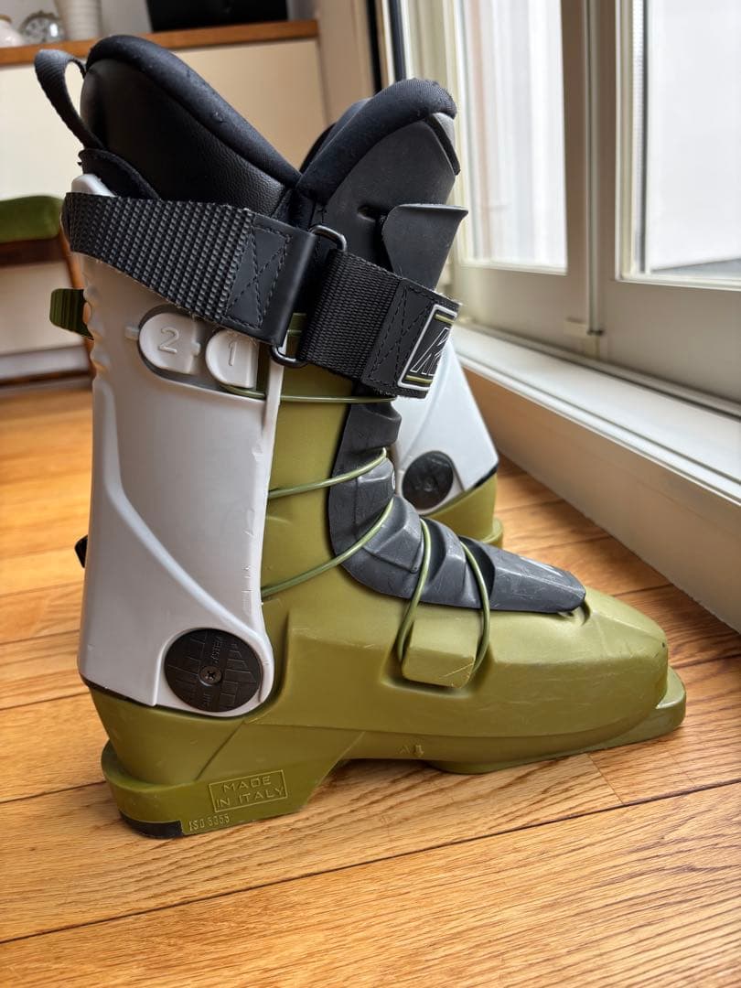 K2 スキーブーツ　25.5cm evolver