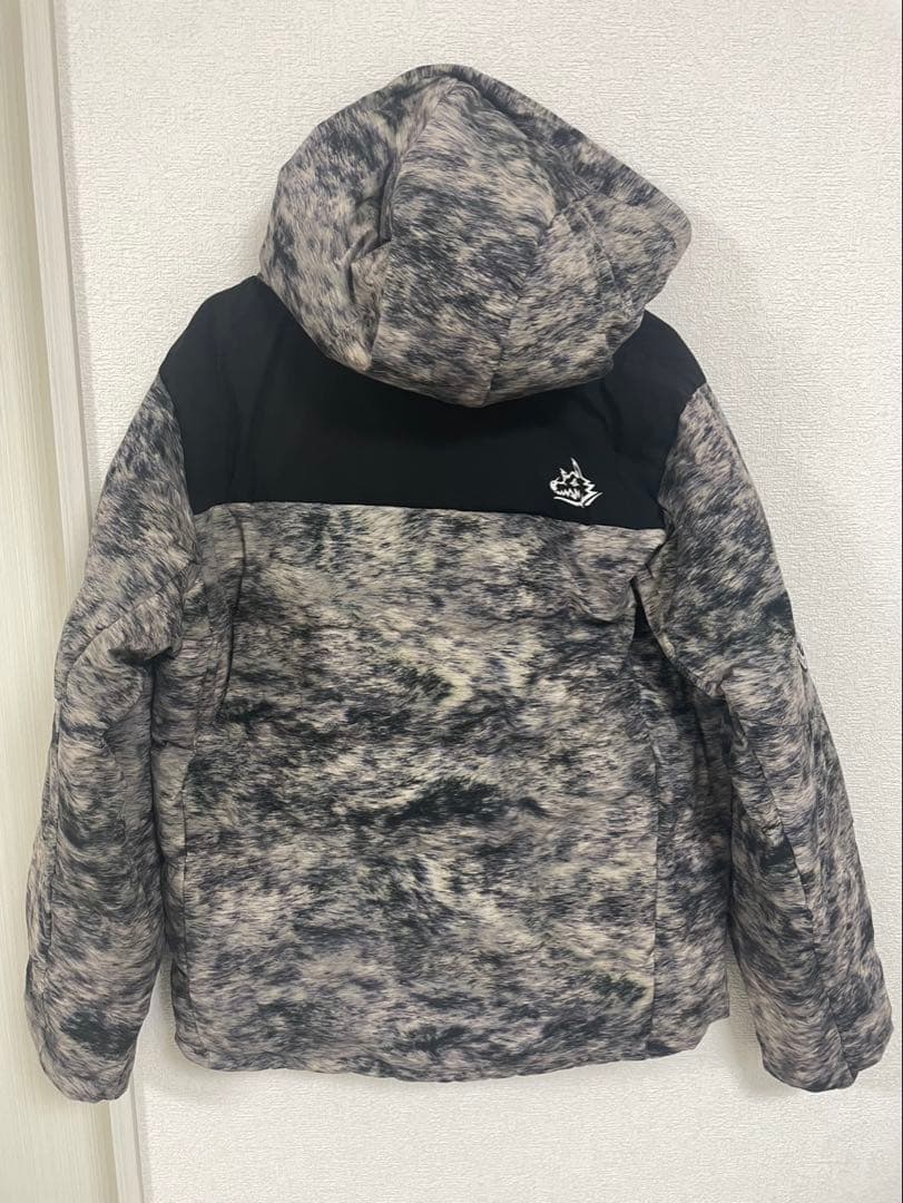 MAN WITH A MISSION ダウンジャケット　収納袋付き