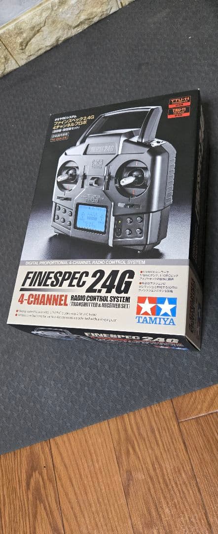 TAMIYA FINESPEC 24G 4-CHANNEL ラジコンコントロール