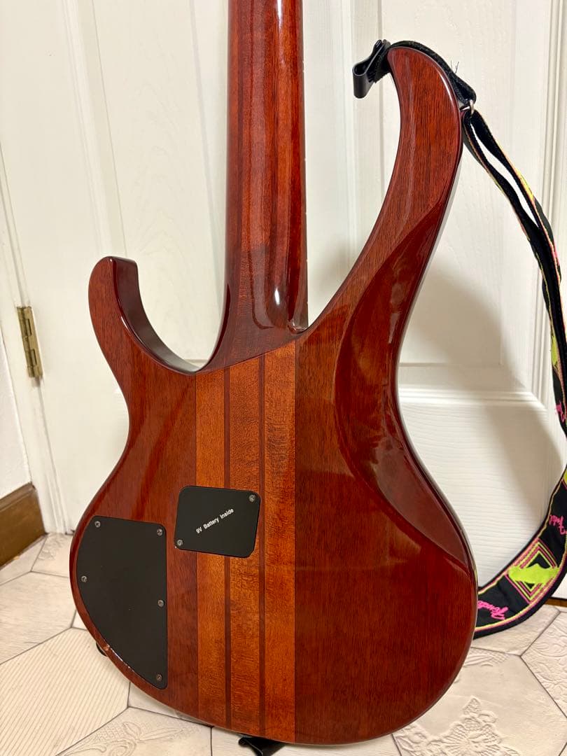 激レア 程度良いBTB775PB 杢目も良く鳴りも良い 5弦ベース ハード