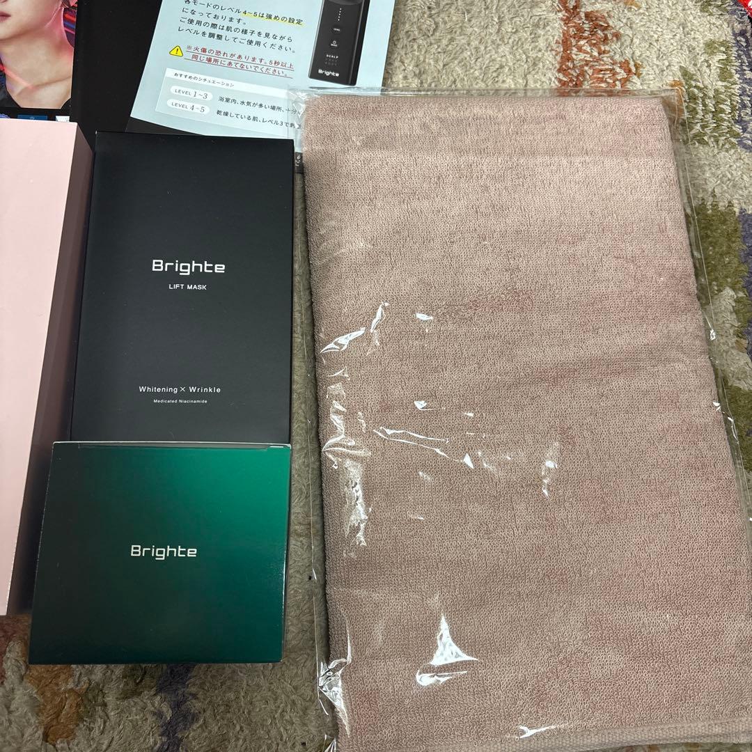 新品未使用】【新色限定 ピンク色】ブライトエレキブラシプラス - メルカリ