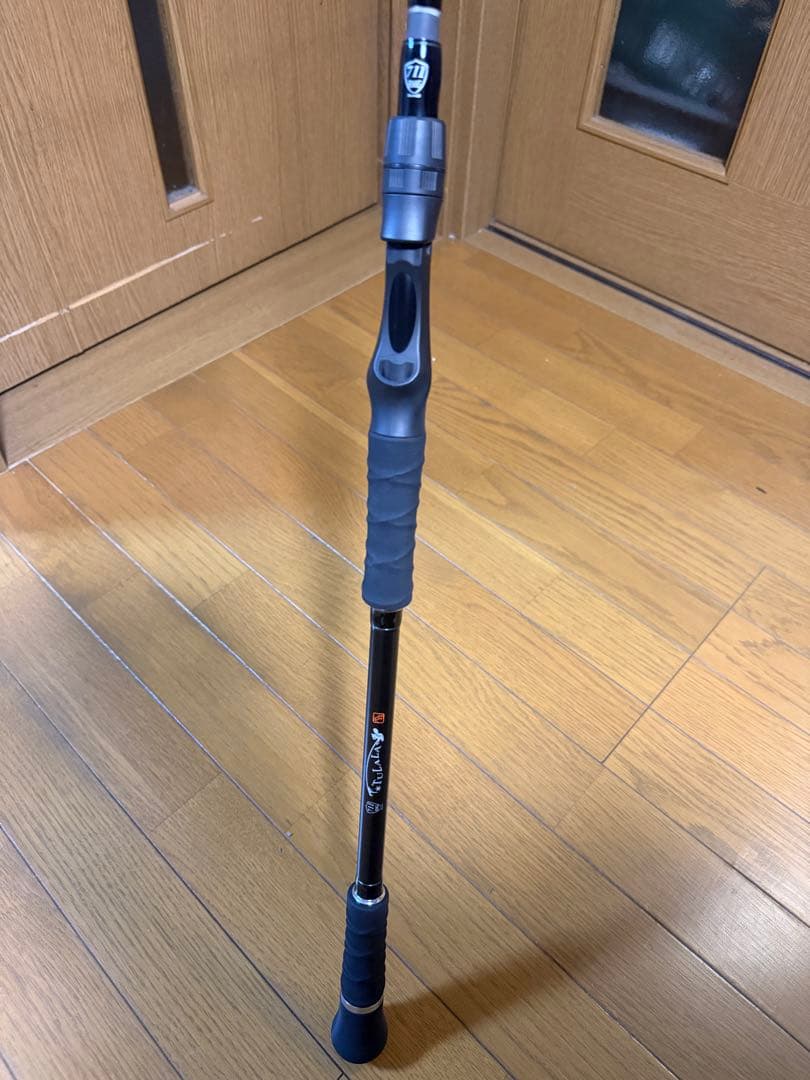 未使用品ツララ/モンストロ'G'711XHC ビックベイト/ジャイアント