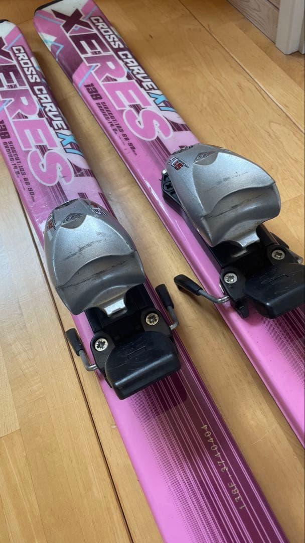 XERESスキー板セット子供ジュニア女の子ピンク ストック小学生138cm XERES