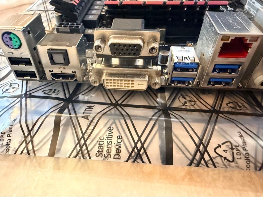 i7 4790K + ASUS Z97 PROGAMER(12GB メモリ付き) - メルカリ