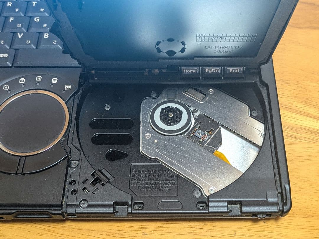 美品】Let's note S10 CF-S10CYBDR 8GB 240GB - メルカリ