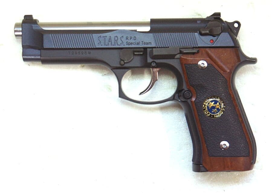 東京マルイ バイオハザード サムライエッジ改クリスレッドフィールド 15周年版