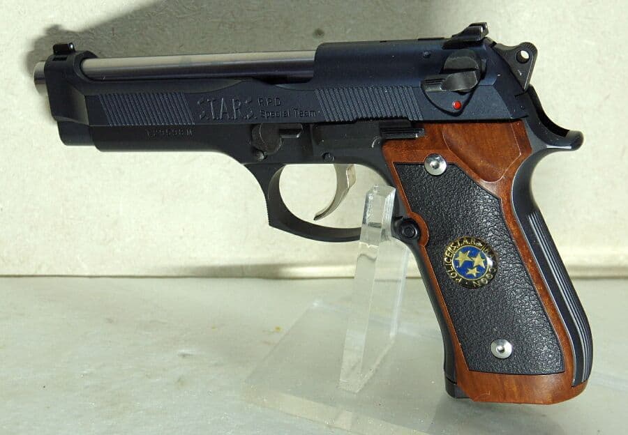 東京マルイ バイオハザード サムライエッジ改クリスレッドフィールド 15周年版