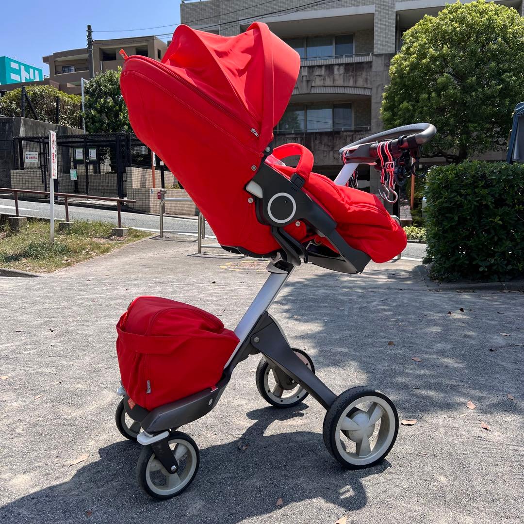 STOKKE エクスプローリー カップホルダー 防寒着 人気色
