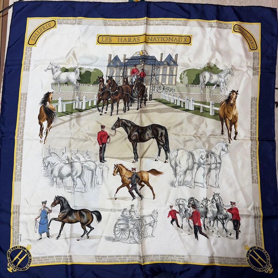 HERMES 馬と騎手のデザインスカーフ - メルカリ