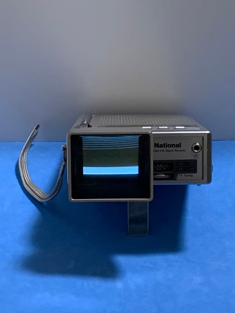 National 小型ブラウン管テレビTV. AM/FM TR-1020