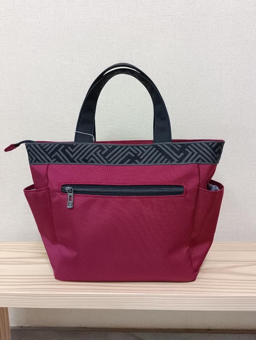 2025年モデル☆未使用品 LANVIN SPORTハンドバック