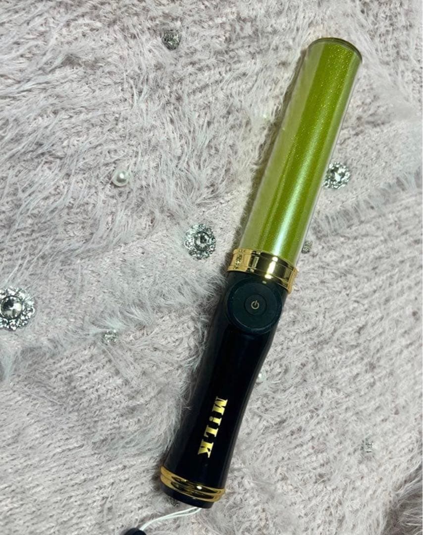 M!LK 吉田仁人 ペンライト - メルカリ