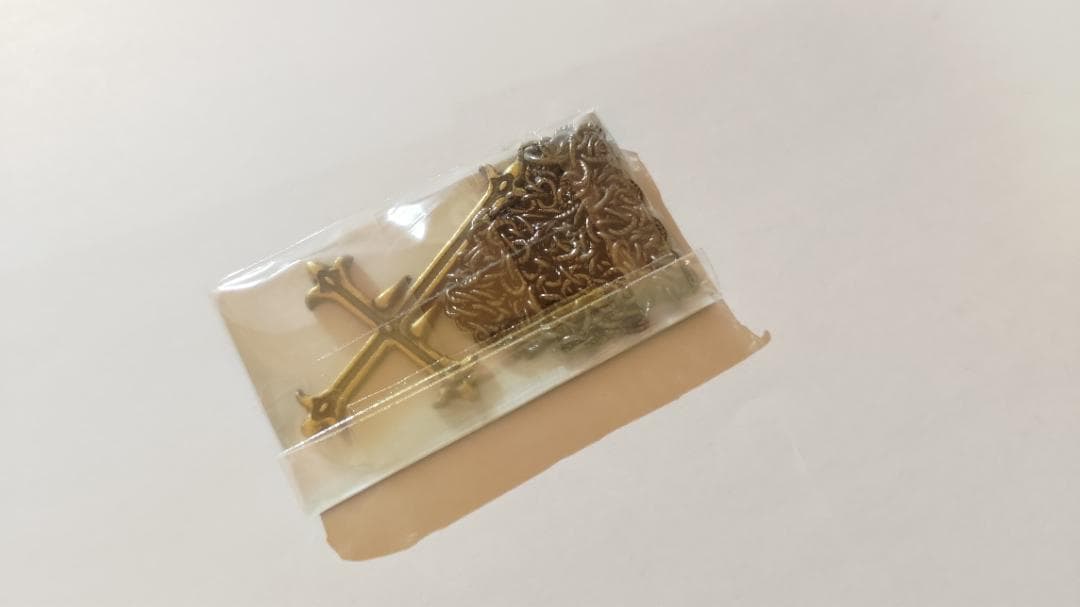 HUNTER×HUNTER DVD ヨークシンシティ編 4巻 クロロのペンダント - メルカリ