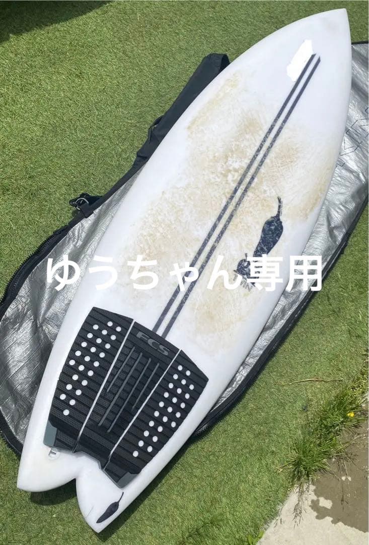 チリサーフボード ペッパツイン 5,9チリサーフボード ペッパツイン EPS