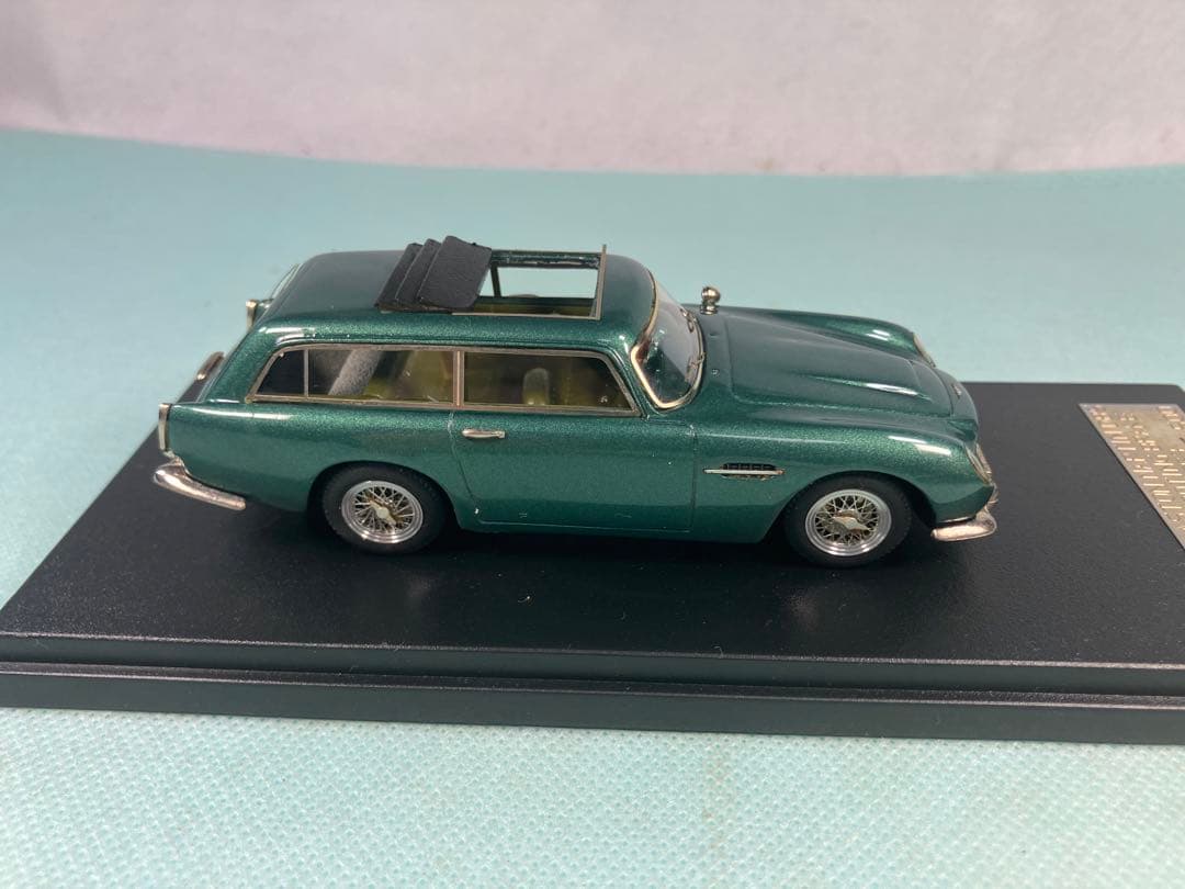Aston Martin DB5 Shooting Brake 1963 限定品