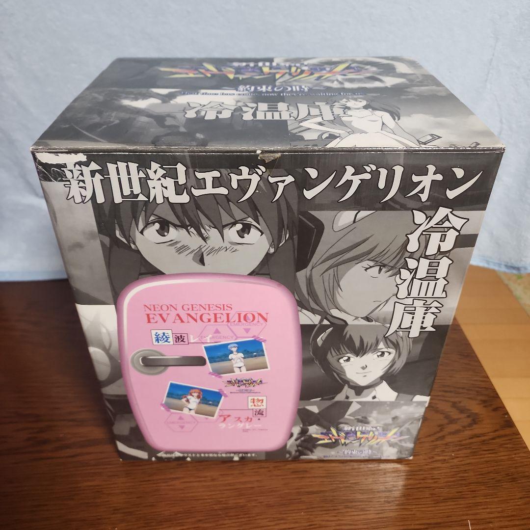 新世紀エヴァンゲリオン 冷温庫 ピンク - メルカリ