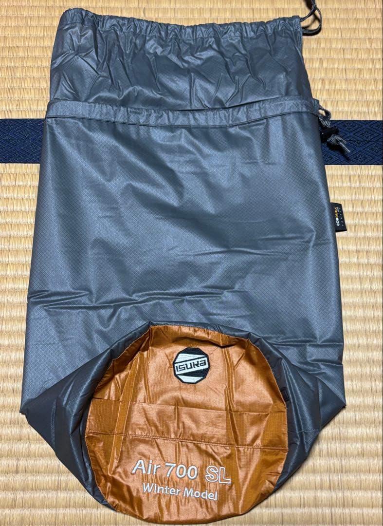イスカ ISUKA Air 700 SL ダウン シュラフ 寝袋 冬用 エアー - メルカリ