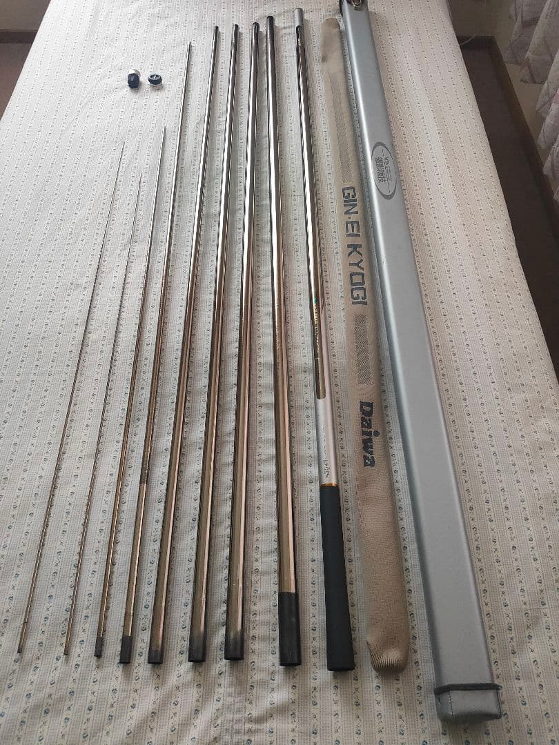 Daiwa VS 銀影競技 T 中硬硬 95SG /予備パーツ穂先 元竿 3番継 Daiwa VS 銀影競技 T 中硬硬 95SG /予備パーツ穂先 元竿 3番継 - メルカリ