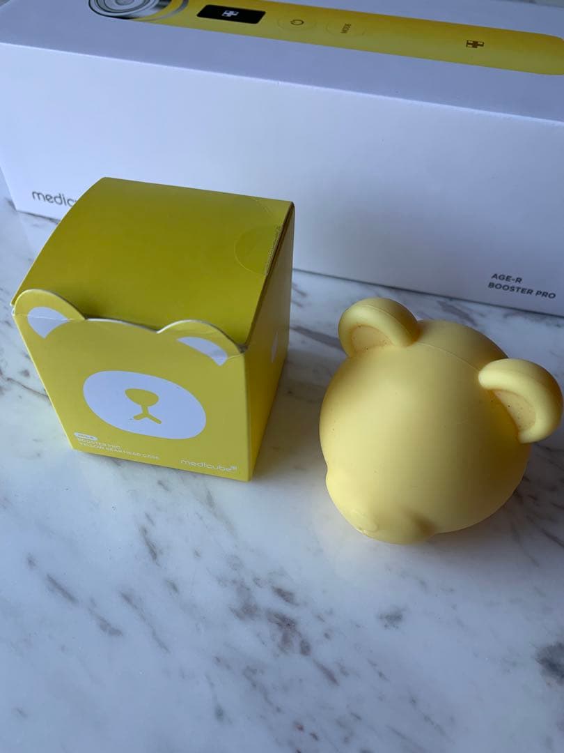medicube AGE-R ブースタープロ レモン ひかるさんコラボ - メルカリ