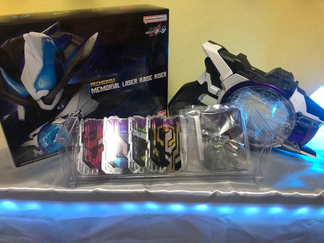 仮面ライダーギーツ　サポートライダーセット