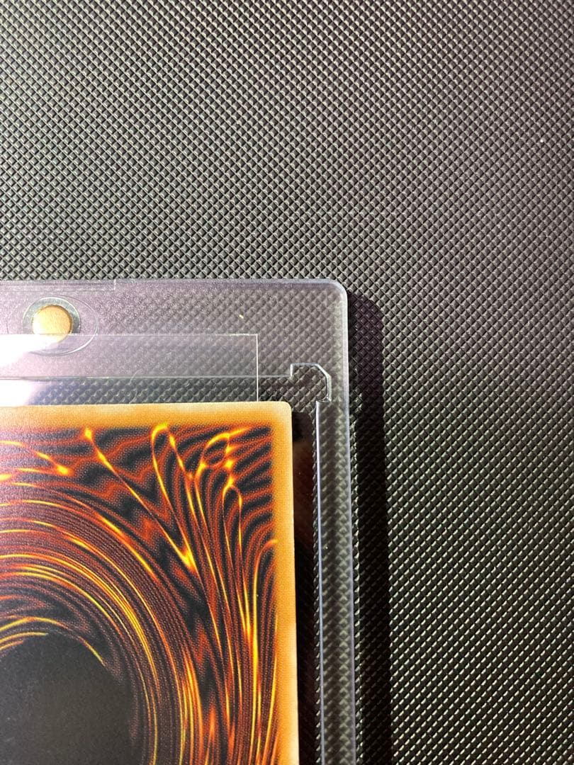 ⭐︎特価⭐︎青眼の白龍 SM-51 旧 レリーフ アルティメットレア　レリブル