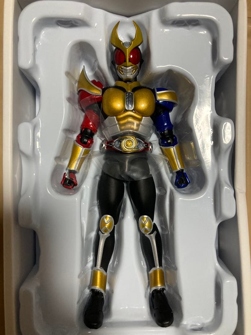 S.H.Figuarts 真骨彫製法 仮面ライダーアギト トリニティフォーム