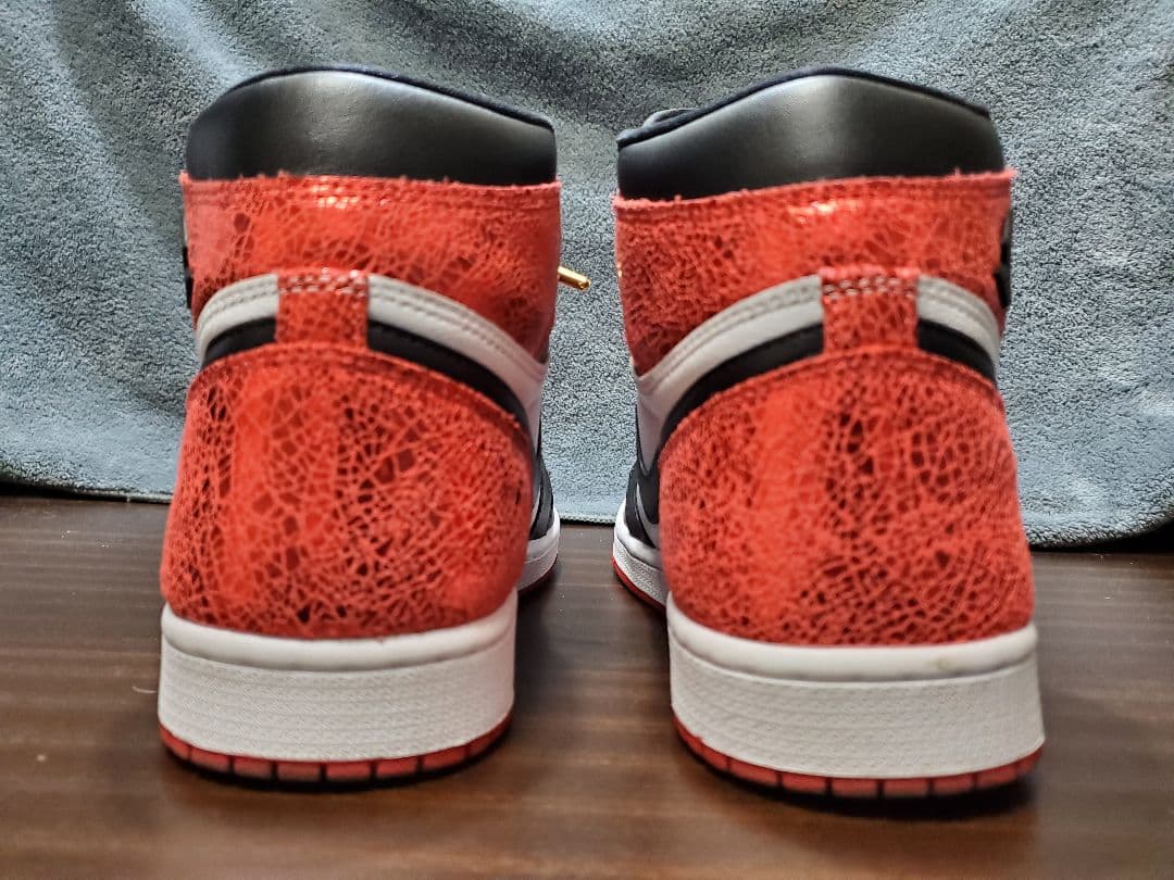 w29cm　Nike WMNS Air Jordan 1 High \"Ruby\"