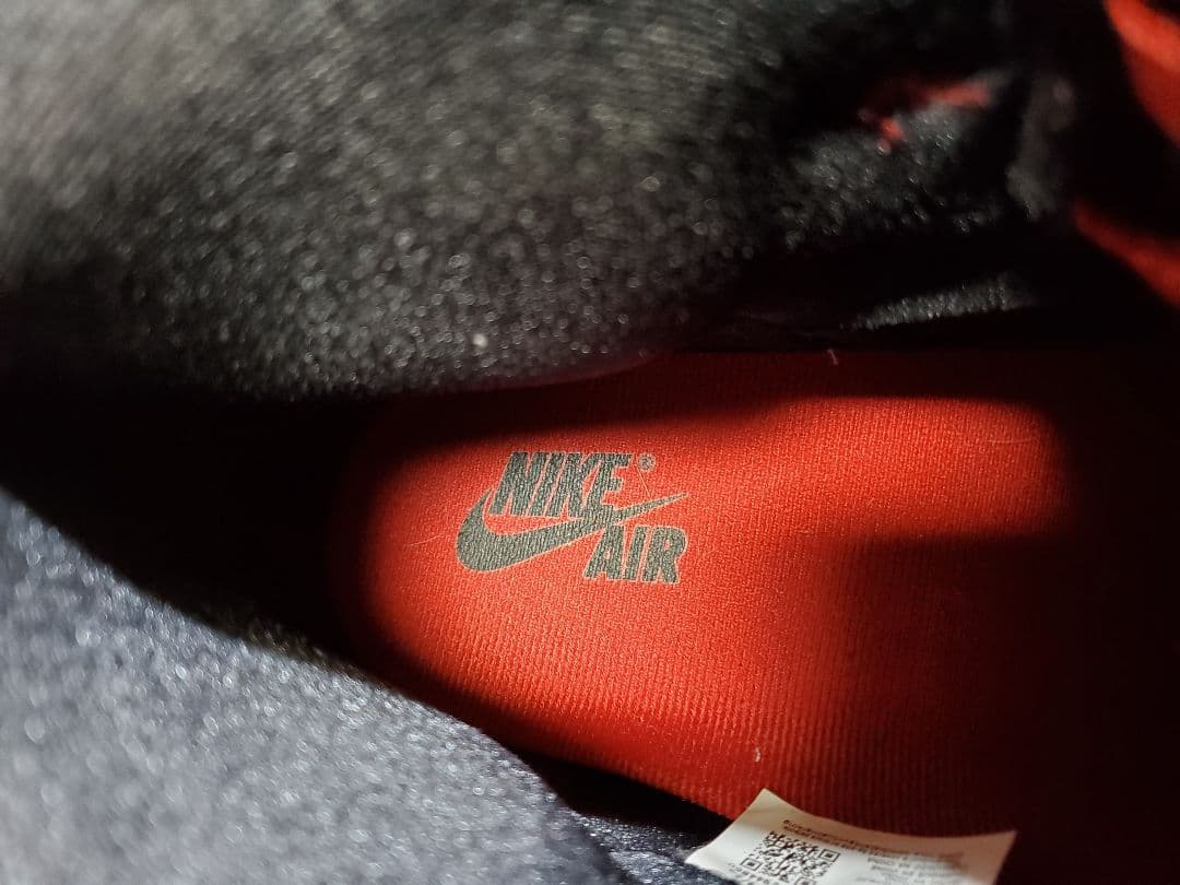 w29cm　Nike WMNS Air Jordan 1 High \"Ruby\"