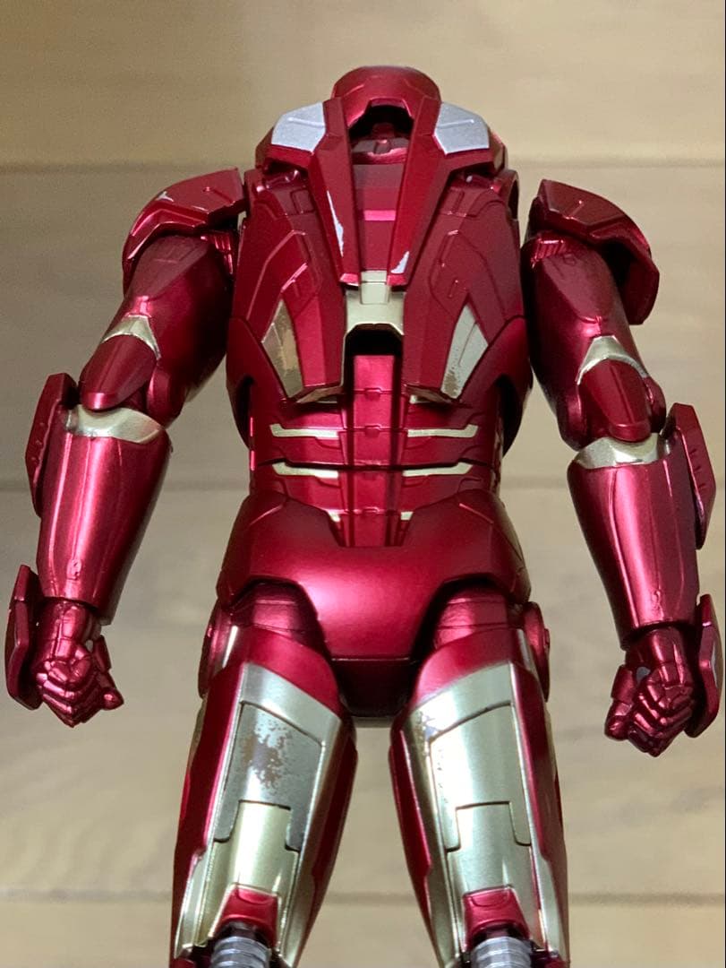S.H.Figuartsアイアンマンマーク7 AVENGERS ASSEMBLE