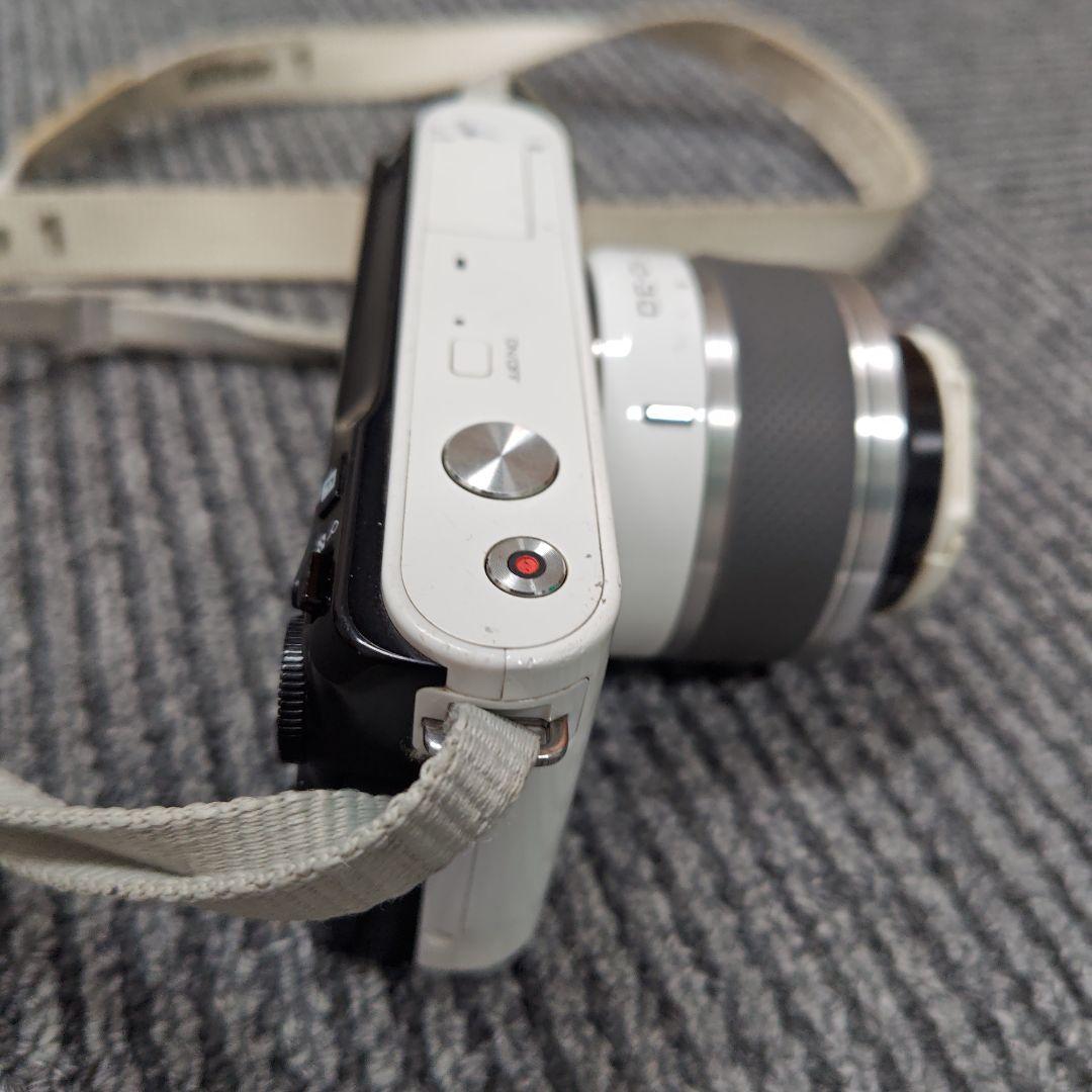 ジャンク】Nikon 1 J1 ミラーレスカメラ ホワイト - メルカリ