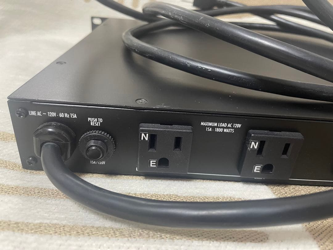 FURMAN PL-8C 1Uラックマウント電源タップ - メルカリ