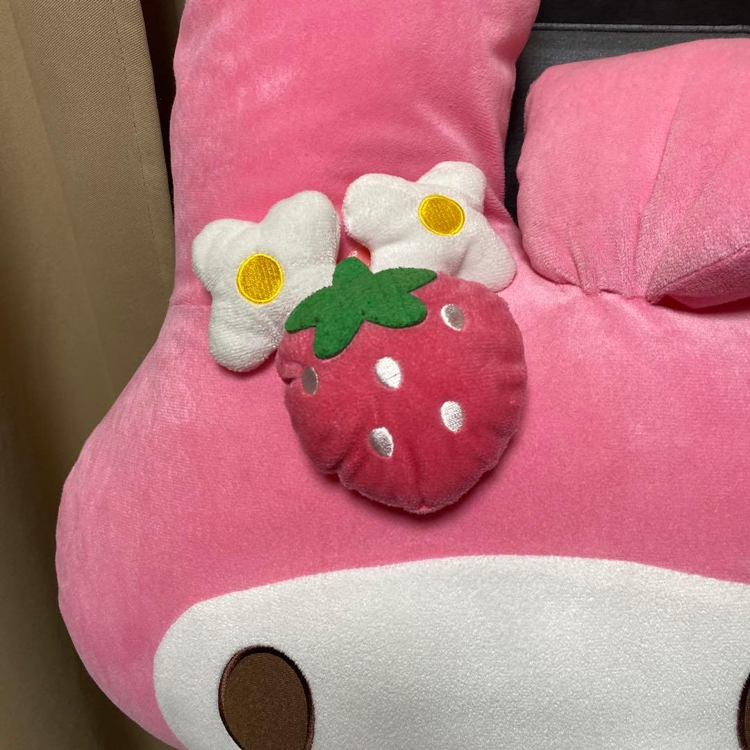 My Melody マイメロ ぬいぐるみ 大きめ いちご付き　サンリオ