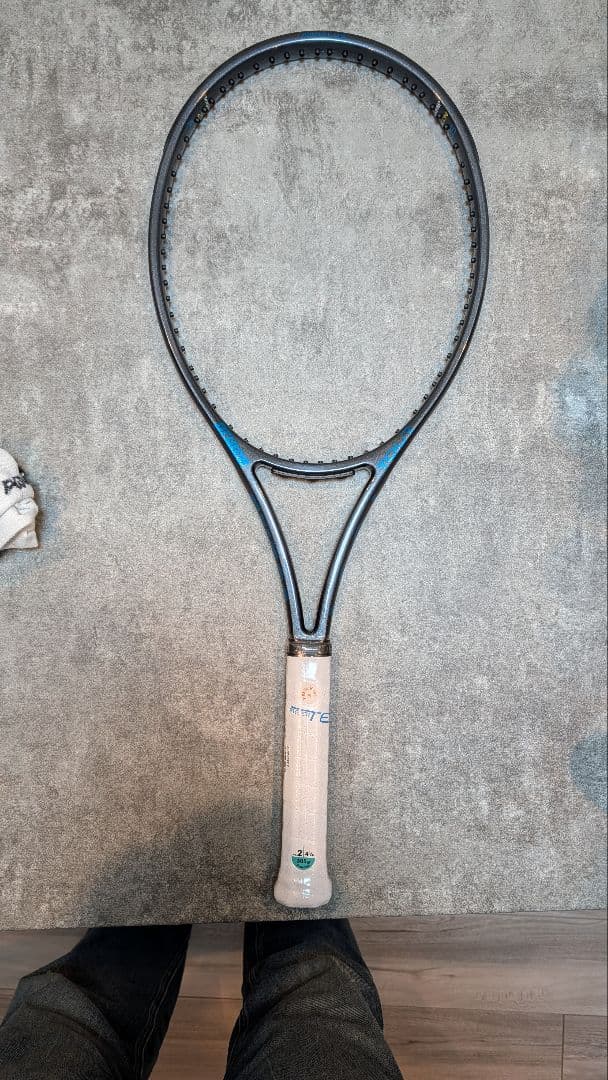 週末限定価格 prince TOUR 100 305g G2 2026年モデル - メルカリ