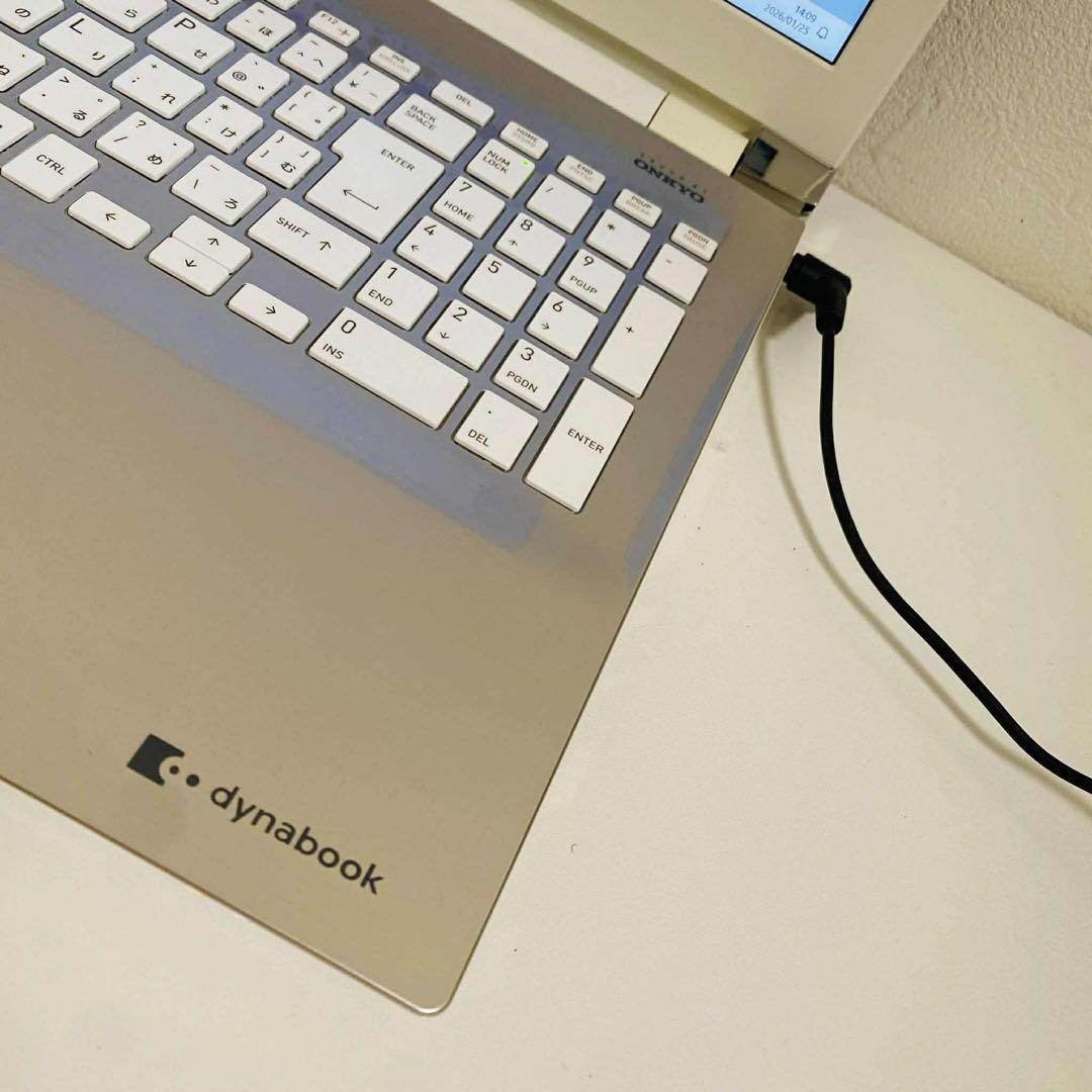 Y71 TOSHIBAノートパソコンWEBカメラi5高速SSDサクサクWin11 - メルカリ