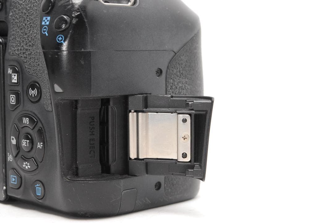 WiFI搭載 手振れ補正レンズ】Canon Kiss X9i スマホ転送 - メルカリ