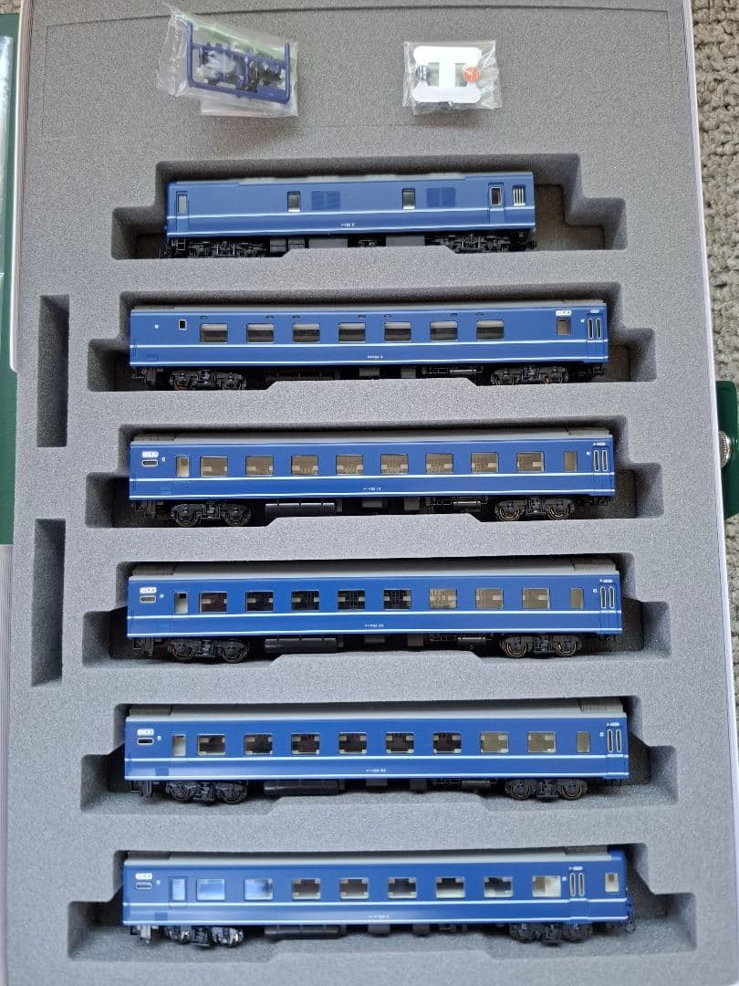 KATO 寝台特急「ゆうづる」24系　基本+増結12両セット