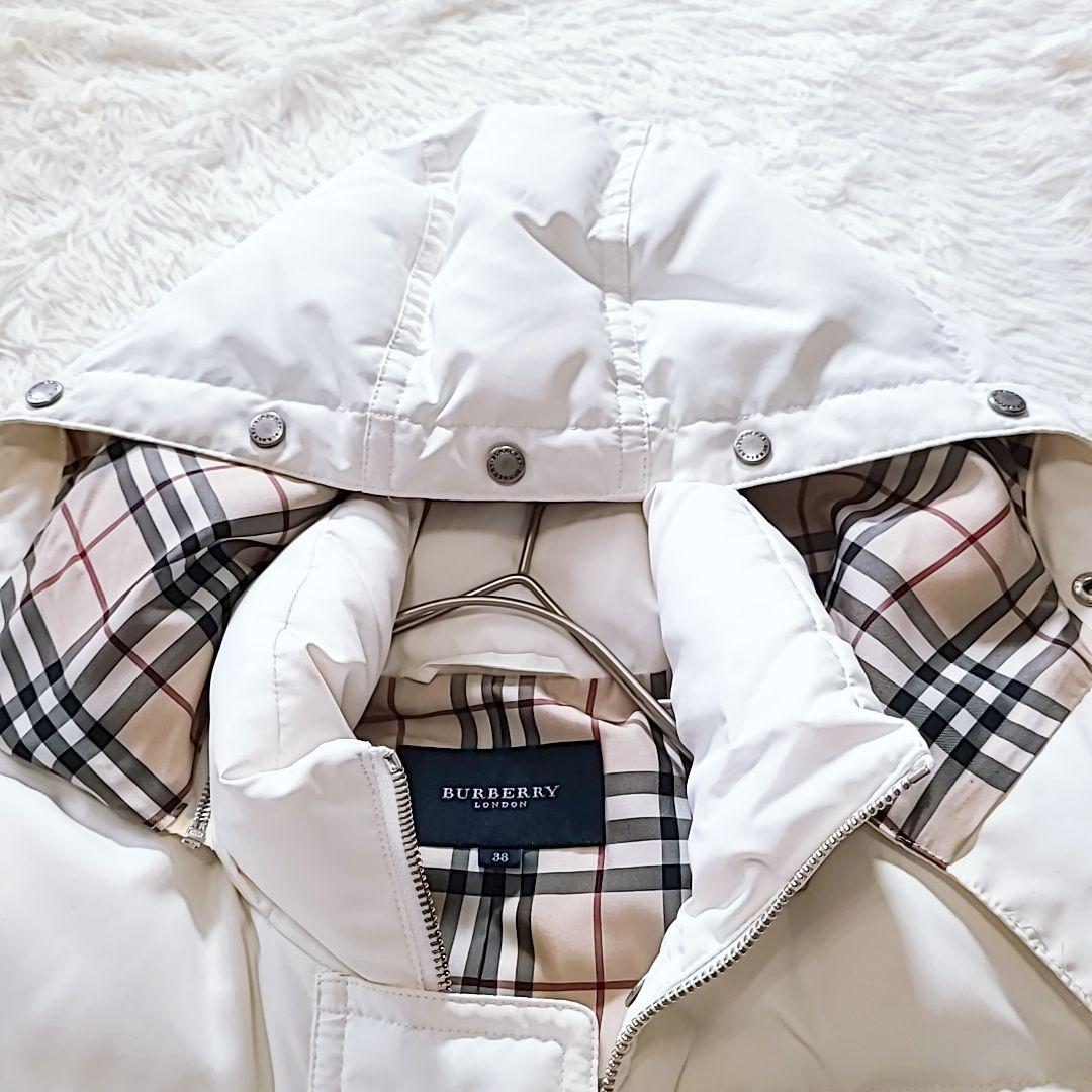 バーバリーロンドン ダウンジャケット 白 ノバチェック 刻印 美品