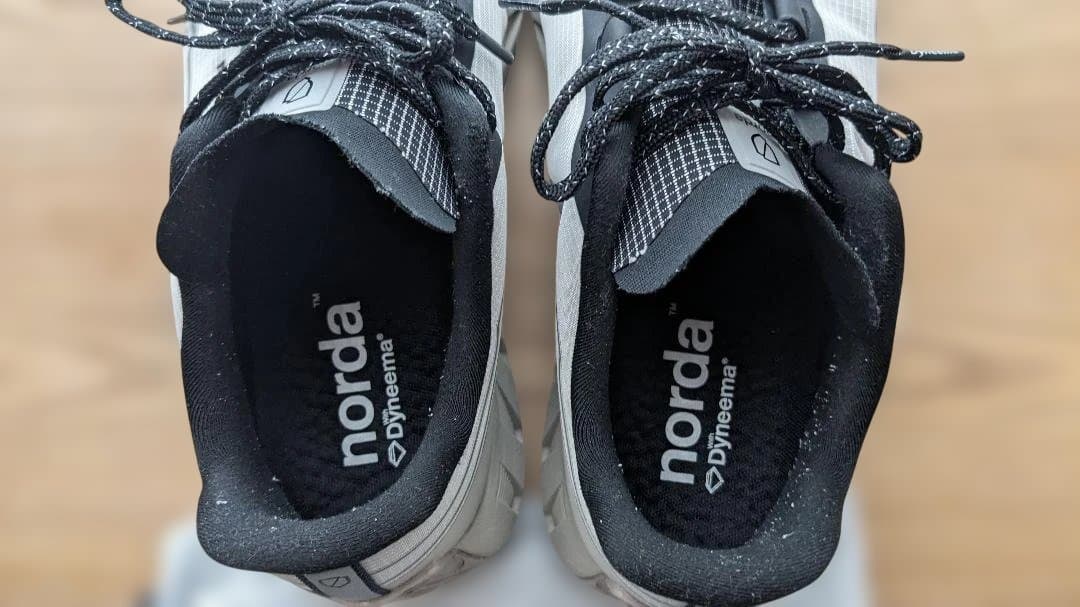 norda 002 トレイルランニングシューズ Cinder 29.5cm