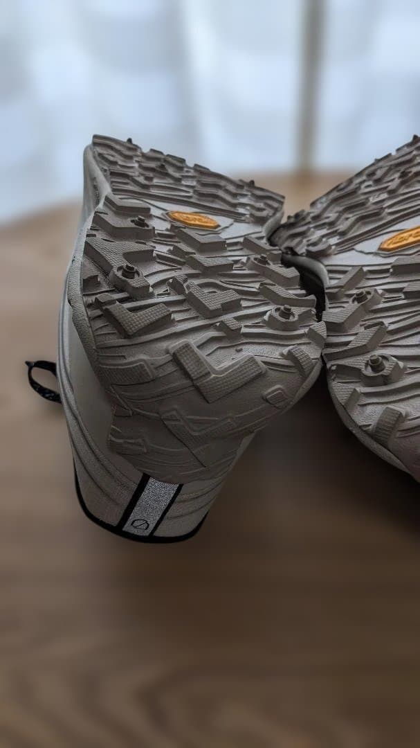 norda 002 トレイルランニングシューズ Cinder 29.5cm