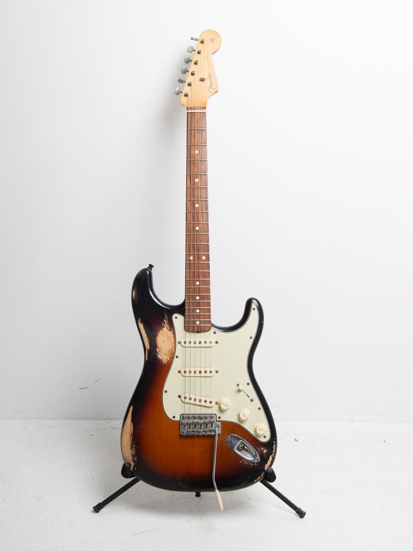 ギター Fender Mexico RoadWorn 60's Stratocaster Fender Road Worn '60s Stratocaster – Vintage Style Electric Guitar