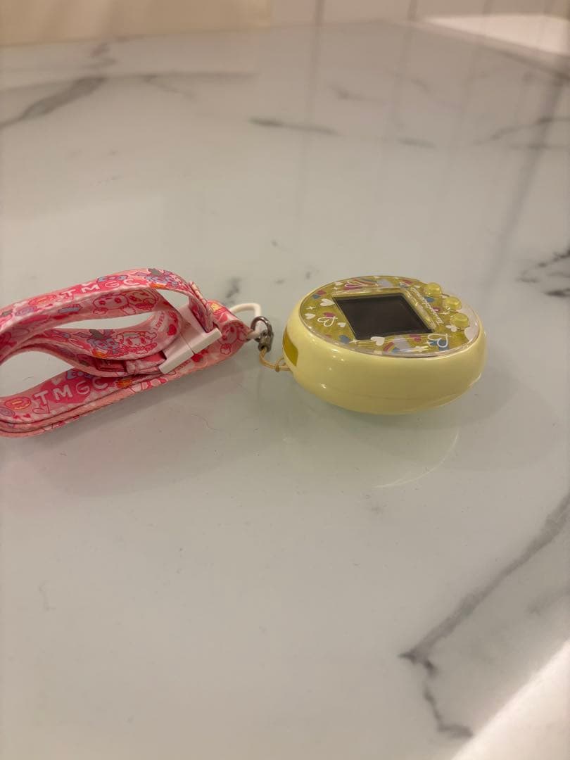 たまごっちミーツ イエロー