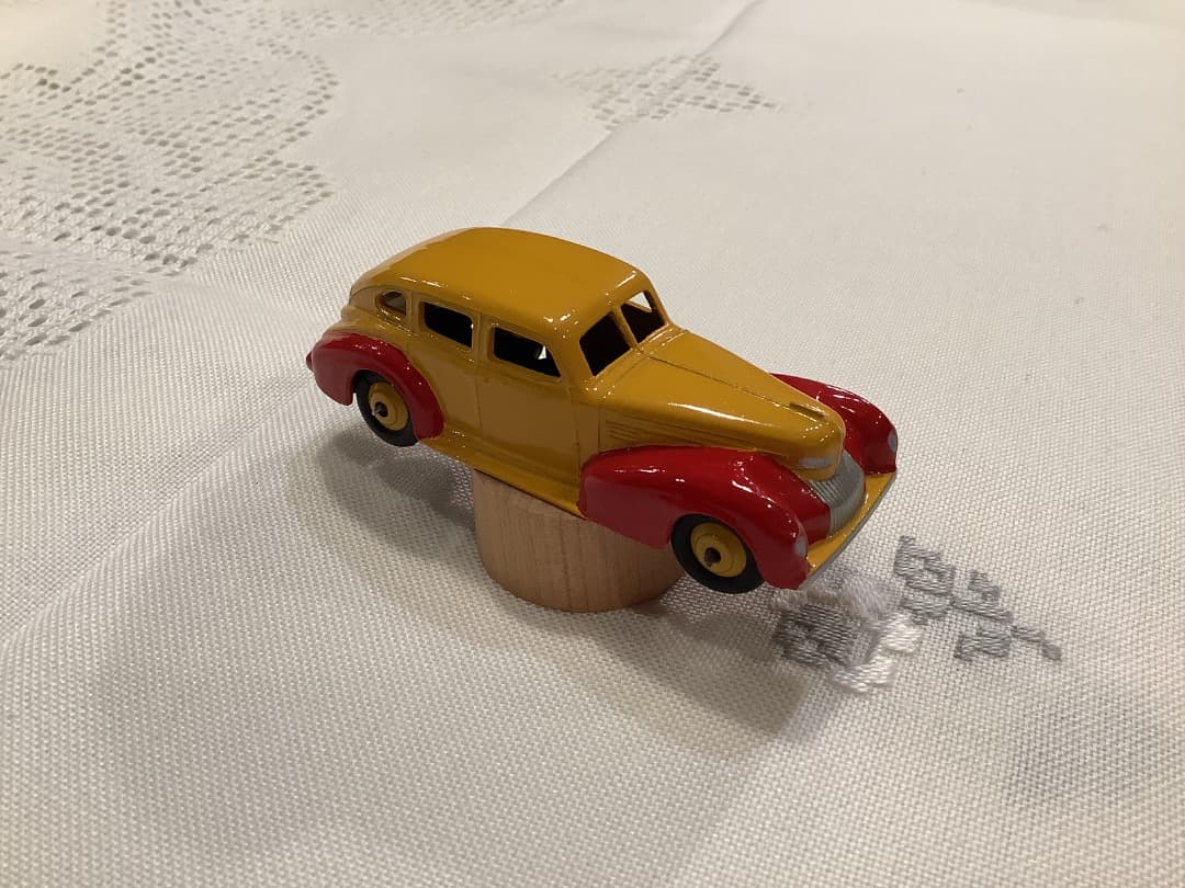 美品　激レア　DINKY TOYS ツートンCHRYSLER ミニカー