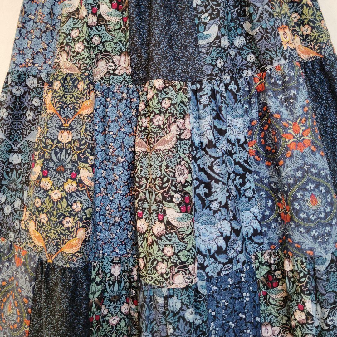 handmadeウィリアムモリスパッチワークティアードスカートfree紺