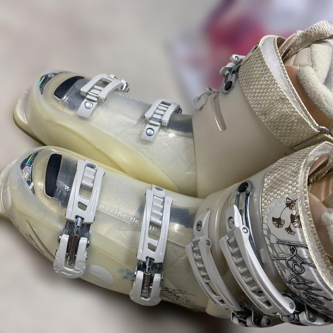 良品　ロシニョール スキーブーツ KIARA SENSOR 60 26.5cm