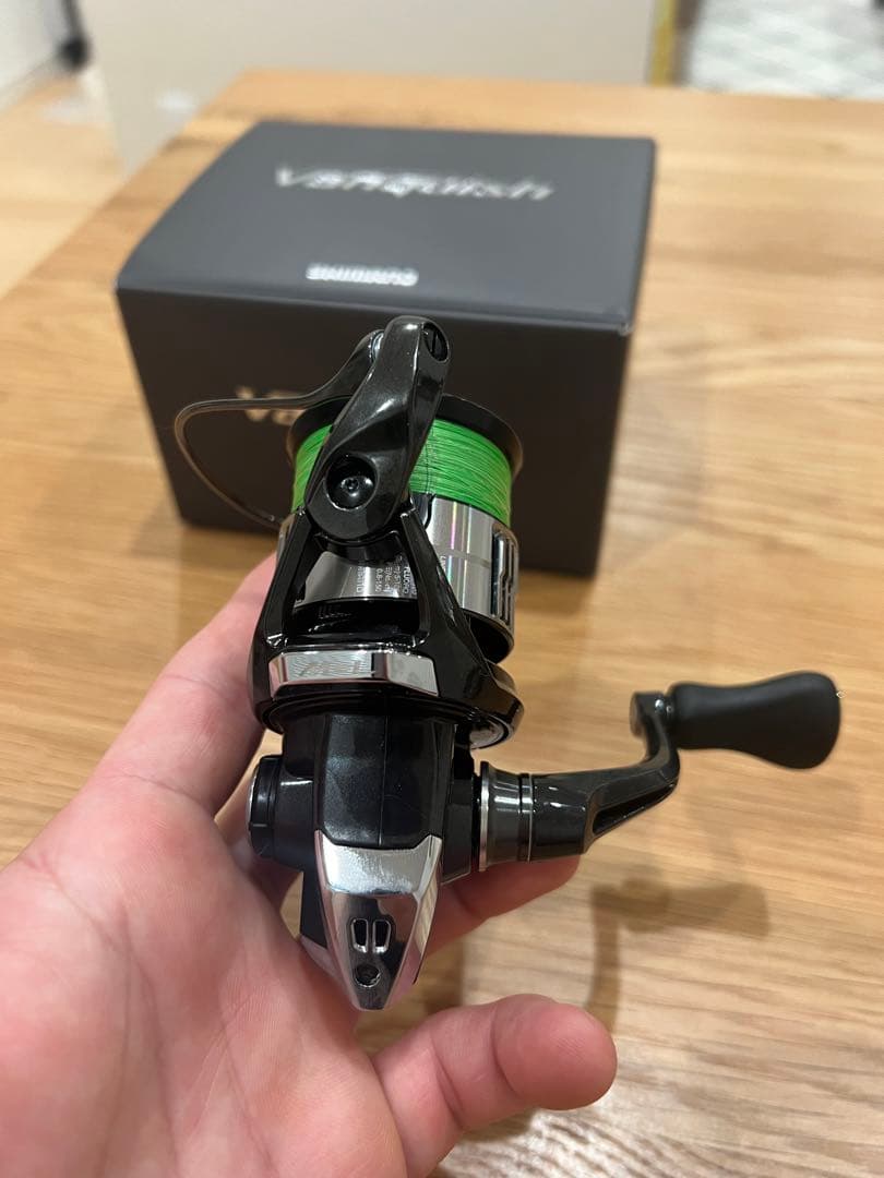 美品 シマノ 23ヴァンキッシュ C2500S リールケースセット - メルカリ