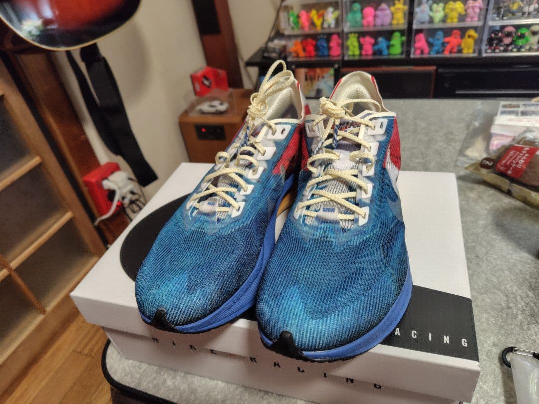 NIKE ヴェイパーフライ4 27.5cm